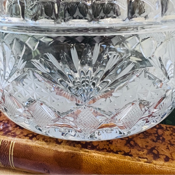 Vintage Lead Cut Crystal Heavy Bon Bon Candy Box Dish 2 Pc Clear with Etching - Picture 4 of 14